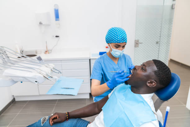 Best Emergency Gum Treatment in Alamo Heights, TX